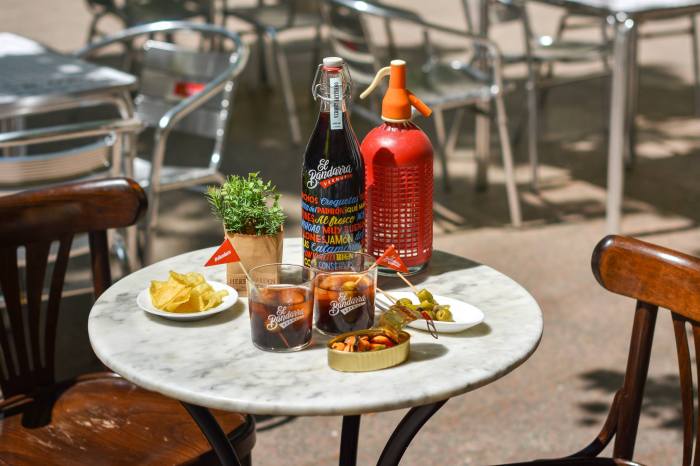 39753016_1976371059319432_4206915806392483840_o